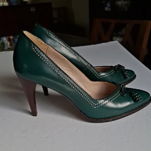 Clarks Women's Dark Green Heels with Bow Detail - Picture 5 of 7